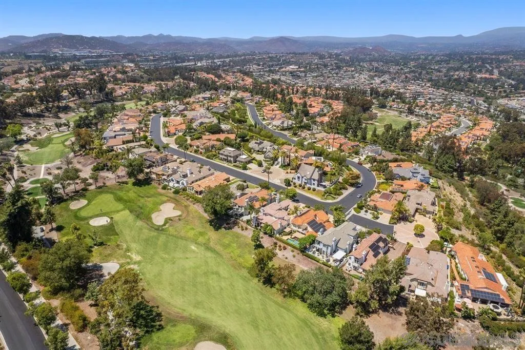 https://cdn.realtyfeed.com/cdn/127/260012504/18a0d0d60a7ff2d70106da672a274cc9.webp
