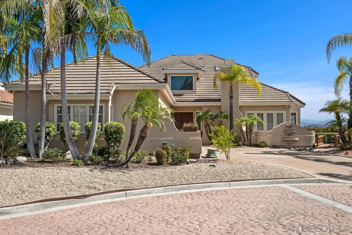https://cdn.realtyfeed.com/cdn/127/260012504/27cce10df14400a4493c9e359efe7e68.webp