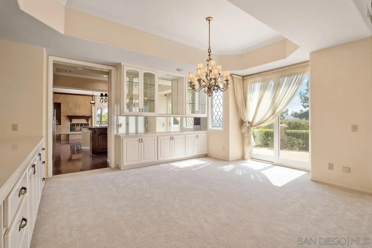 https://cdn.realtyfeed.com/cdn/127/260012504/5f73bea11ef01a2190f875ec0472fe2a.webp
