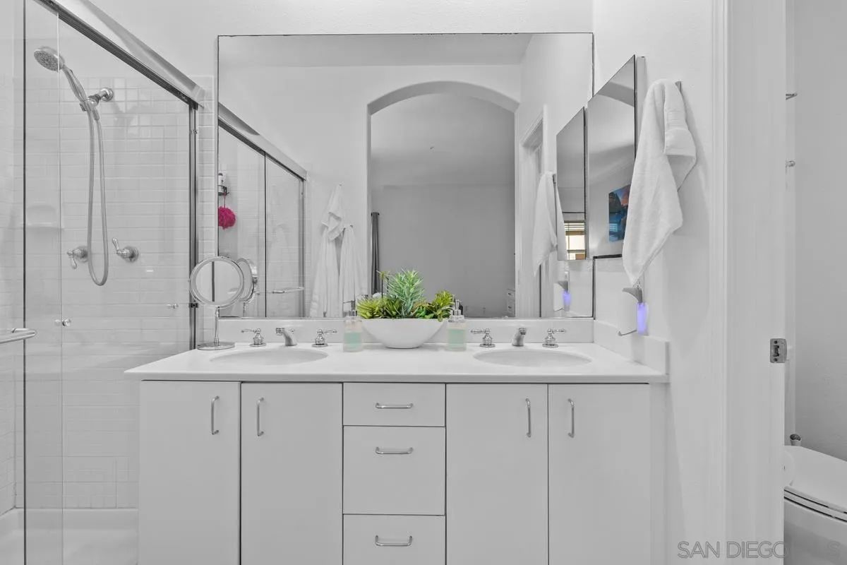 https://cdn.realtyfeed.com/cdn/127/260012507/5e0f3ac714ca485378c5a70dd2c25ca7.webp