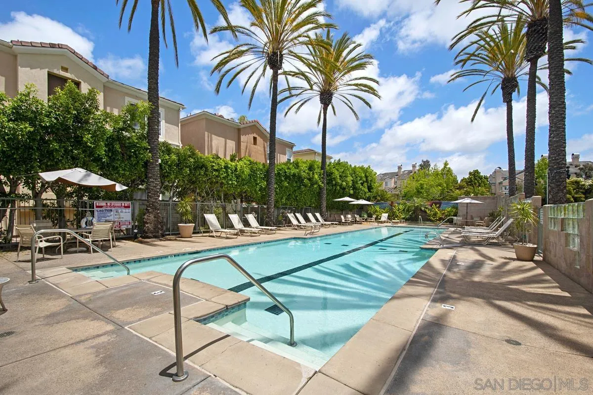 https://cdn.realtyfeed.com/cdn/127/260012507/d6f8a8016ce44010f8f1f47f1fab8e9a.webp