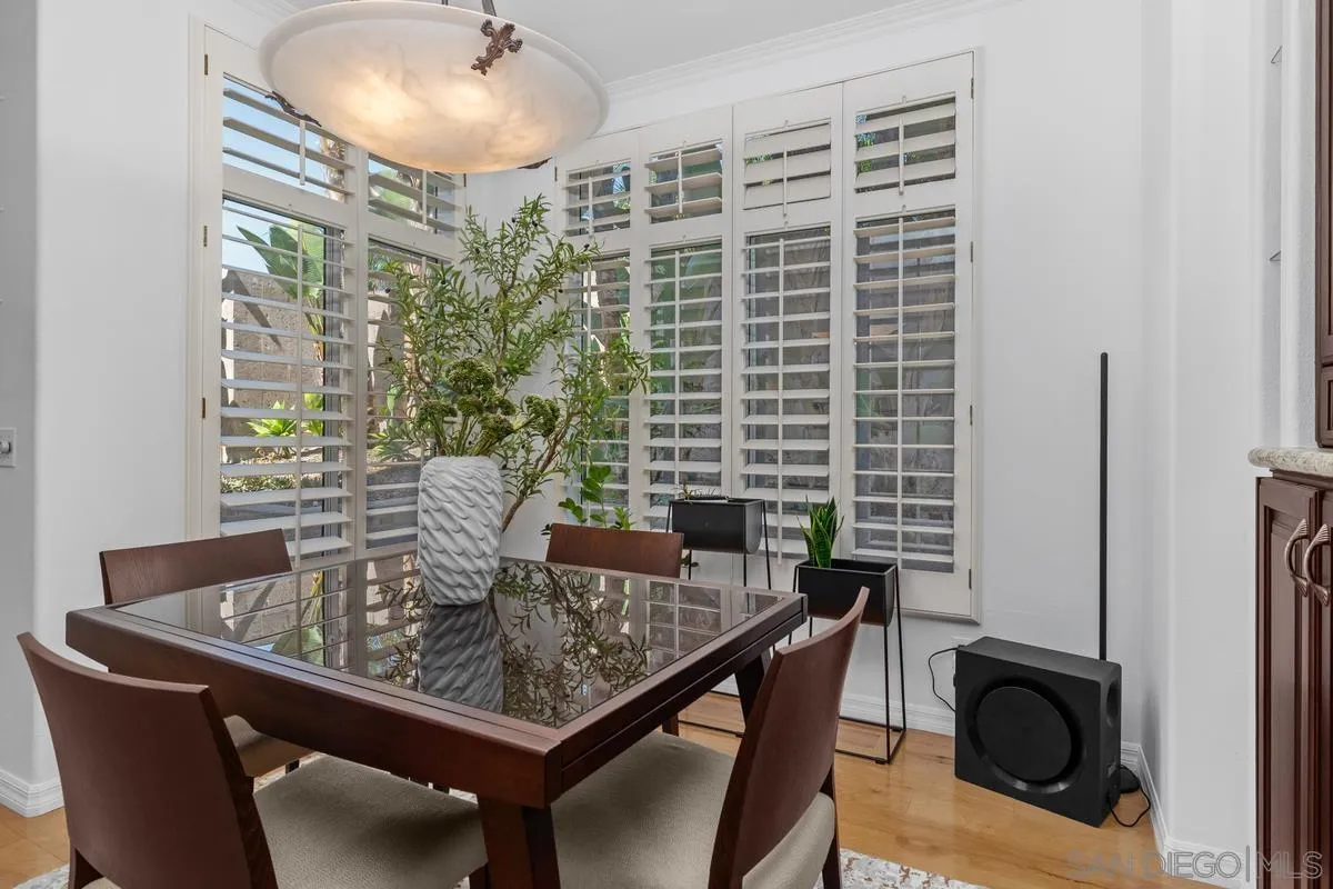 https://cdn.realtyfeed.com/cdn/127/260012507/e6889529d3cde4d2cc7d54aa630244ec.webp