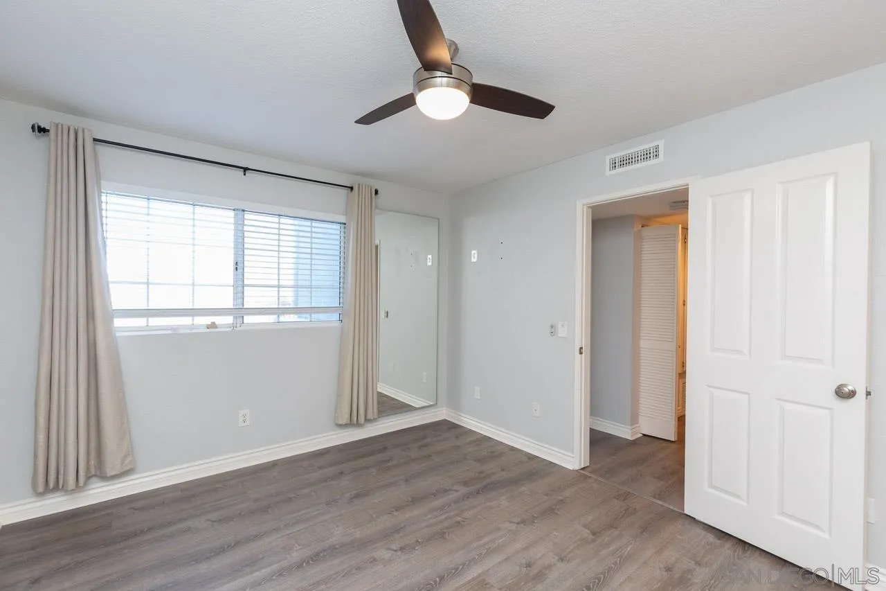 https://cdn.realtyfeed.com/cdn/127/260012508/aaa5cd0d70b1a78f16a82e9f75560cab.webp