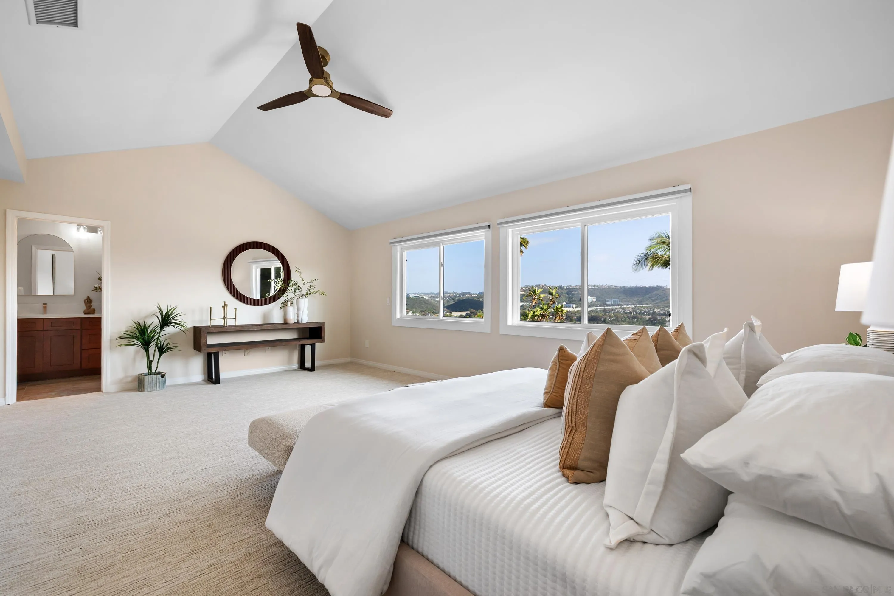 https://cdn.realtyfeed.com/cdn/127/260012517/e20a79a8a43cbb92acb5f3c8ca1ecc23.webp