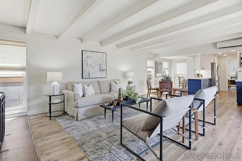 https://cdn.realtyfeed.com/cdn/127/260012518/1da9a64ca0392a78fb61c3dde9632754.webp