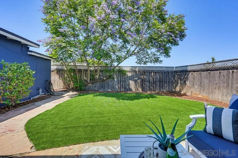 https://cdn.realtyfeed.com/cdn/127/260012518/2af9155e1b6ecc1ac1768e1c567dd903.webp