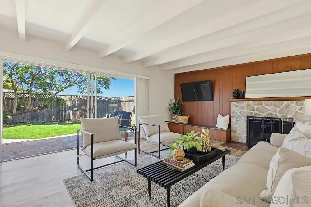 https://cdn.realtyfeed.com/cdn/127/260012518/8979f80394d450c1ec1544c950f5501e.webp