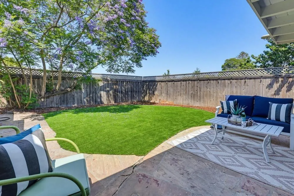 https://cdn.realtyfeed.com/cdn/127/260012518/9f543082cb1e836cf8768895c5933835.webp