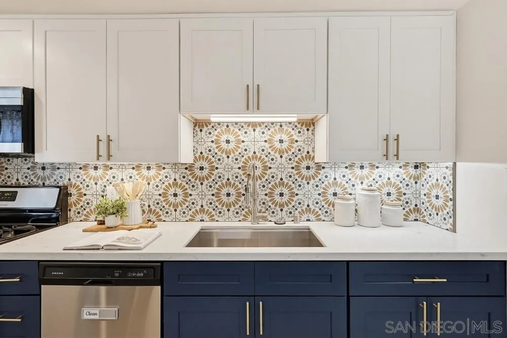 https://cdn.realtyfeed.com/cdn/127/260012518/c74c3790b9951e4861390c90eca6904b.webp