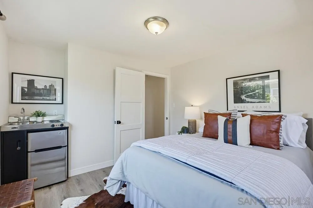 https://cdn.realtyfeed.com/cdn/127/260012518/db2833526c1e0f684e61c7bbc7e55755.webp
