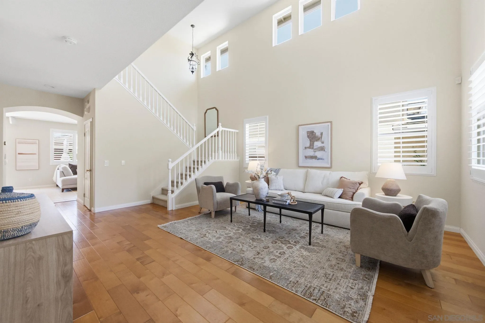 https://cdn.realtyfeed.com/cdn/127/260012522/007b9ad9edf94e4d64d25b84b2e3494a.webp