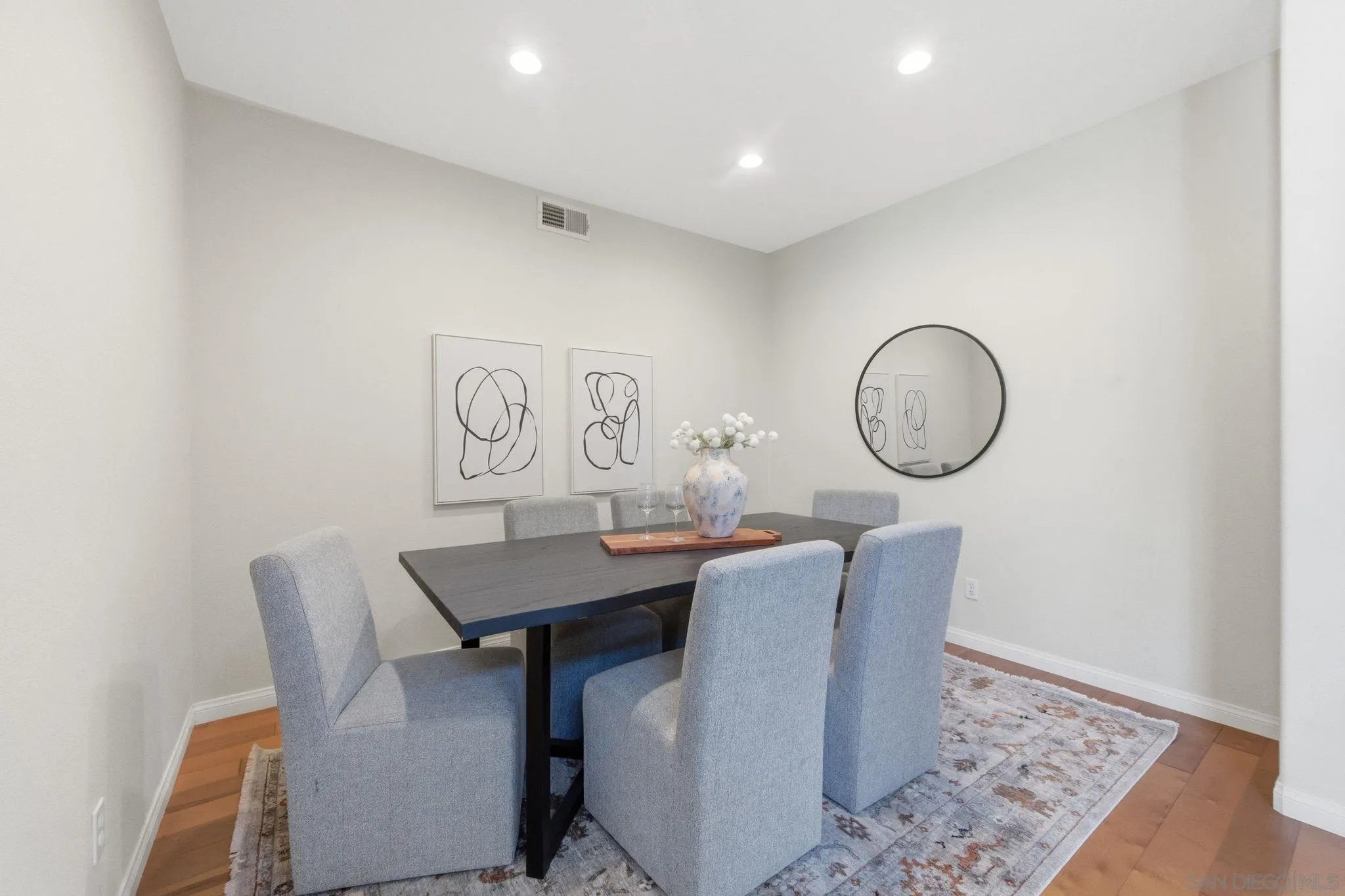 https://cdn.realtyfeed.com/cdn/127/260012522/70fe99e3633fe297071ac0f5a59ba571.webp