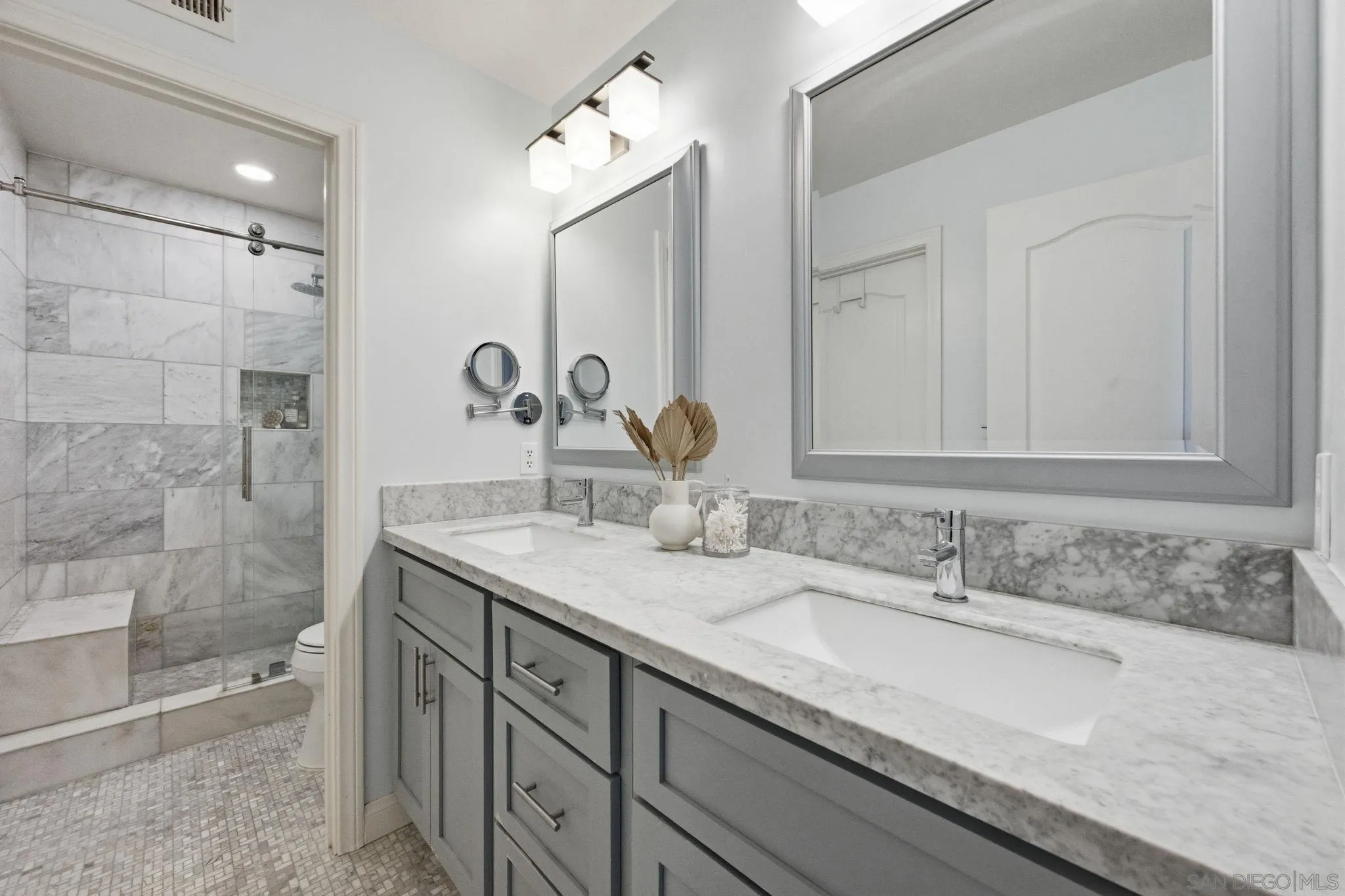 https://cdn.realtyfeed.com/cdn/127/260012522/fbc5bf53c6bc73589cb94cb3e80d94da.webp