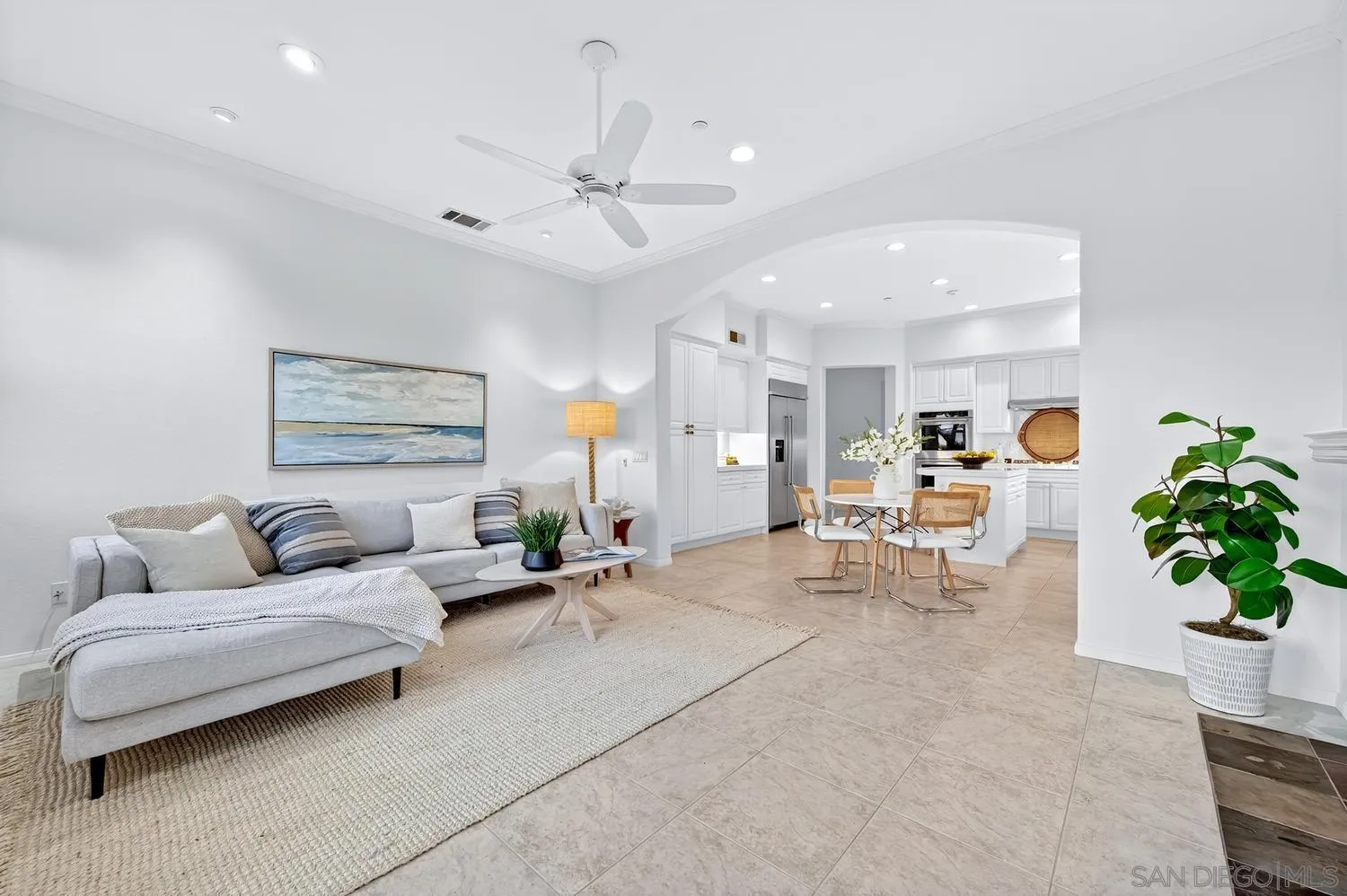 https://cdn.realtyfeed.com/cdn/127/260012523/25c59b5c5e4769b2f4f66da66ab9a86d.webp