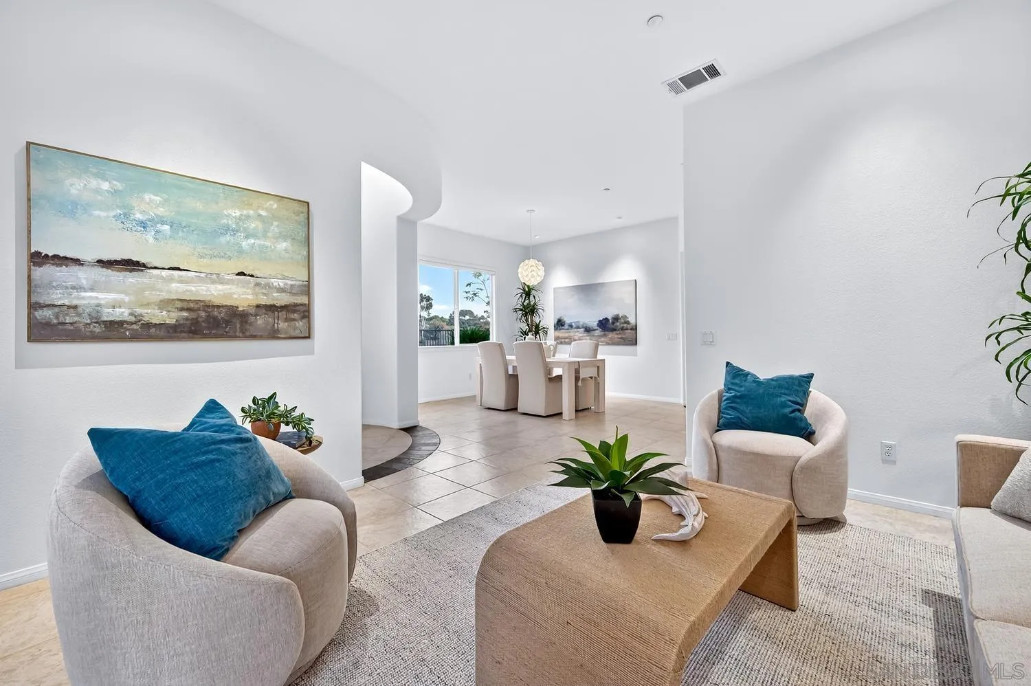 https://cdn.realtyfeed.com/cdn/127/260012523/3de58a6f7c54e0bf9f273d4b37216a60.webp