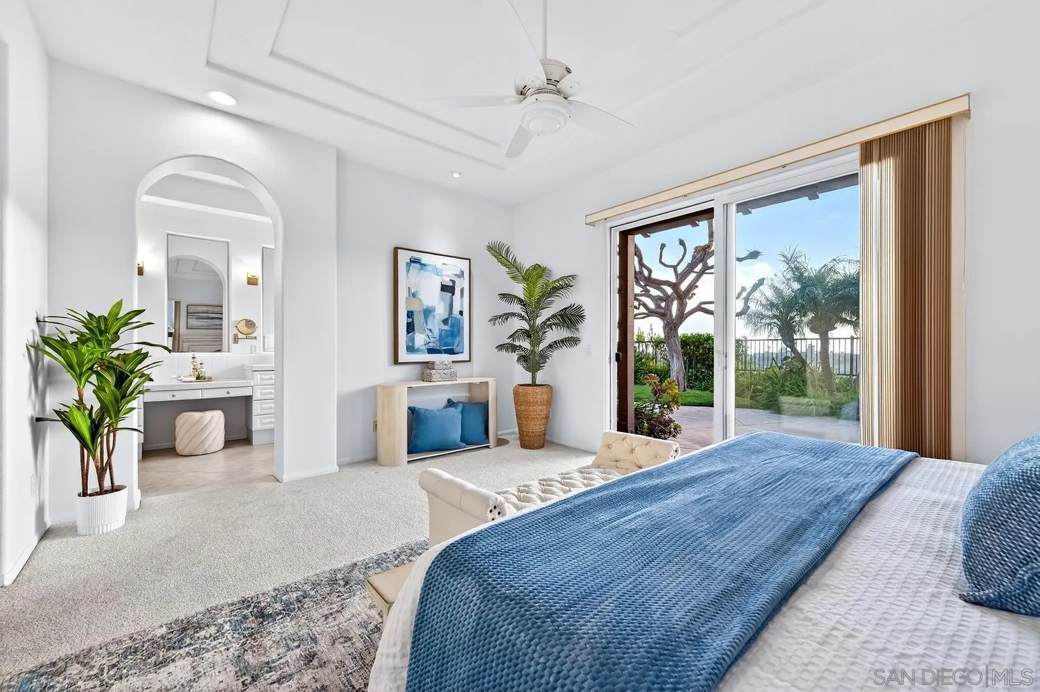 https://cdn.realtyfeed.com/cdn/127/260012523/5e79980013c849c7a385743f43174b93.webp