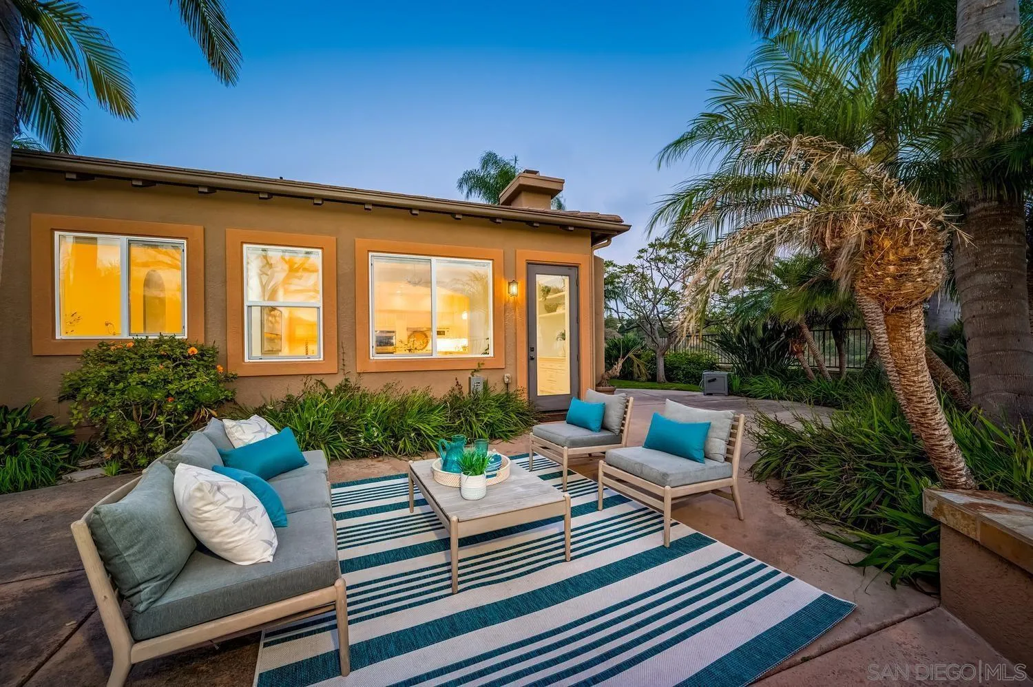 https://cdn.realtyfeed.com/cdn/127/260012523/b36ca5a1e09446ca8d838c9c9b293c22.webp