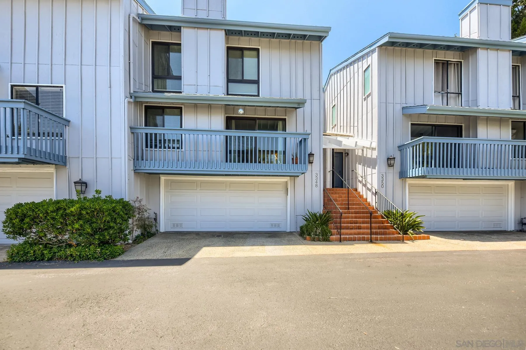 Photo #2: 260012525 Listing: Photo #2