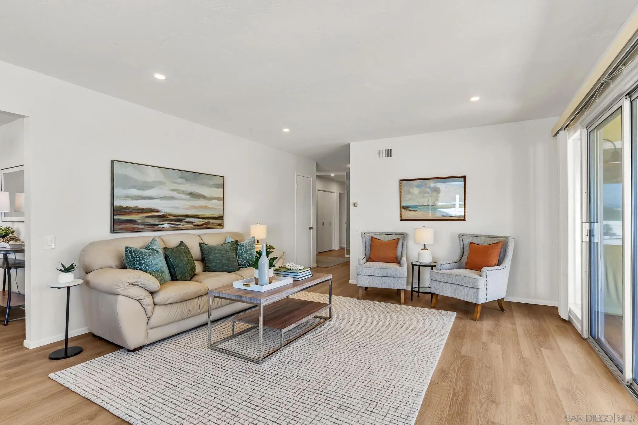 https://cdn.realtyfeed.com/cdn/127/260012526/32cd59eb23331959a980462e0d2b3c5f.webp