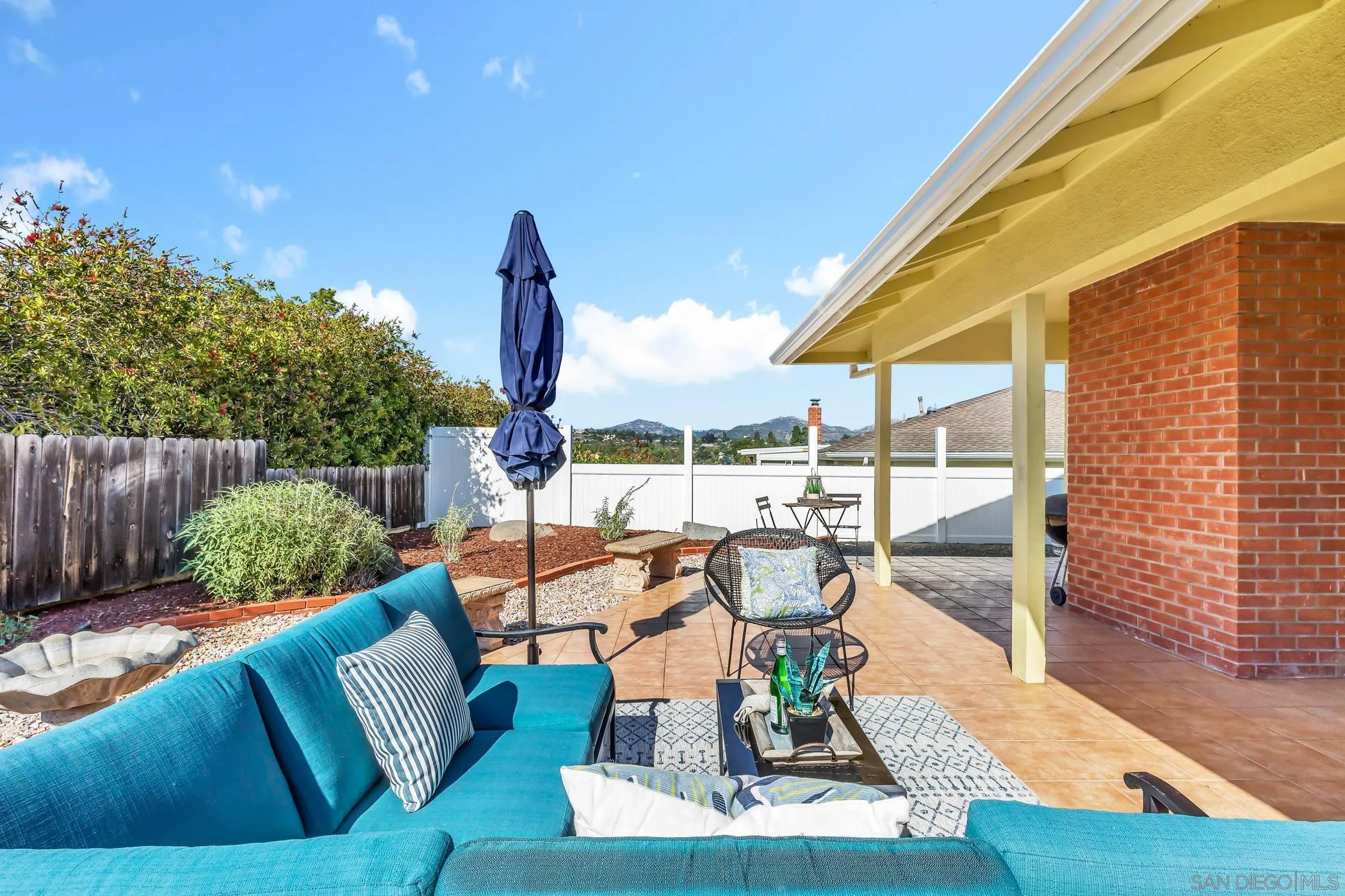 https://cdn.realtyfeed.com/cdn/127/260012526/3c9f8ac6af222df2af9e1f6f484b0c3b.webp