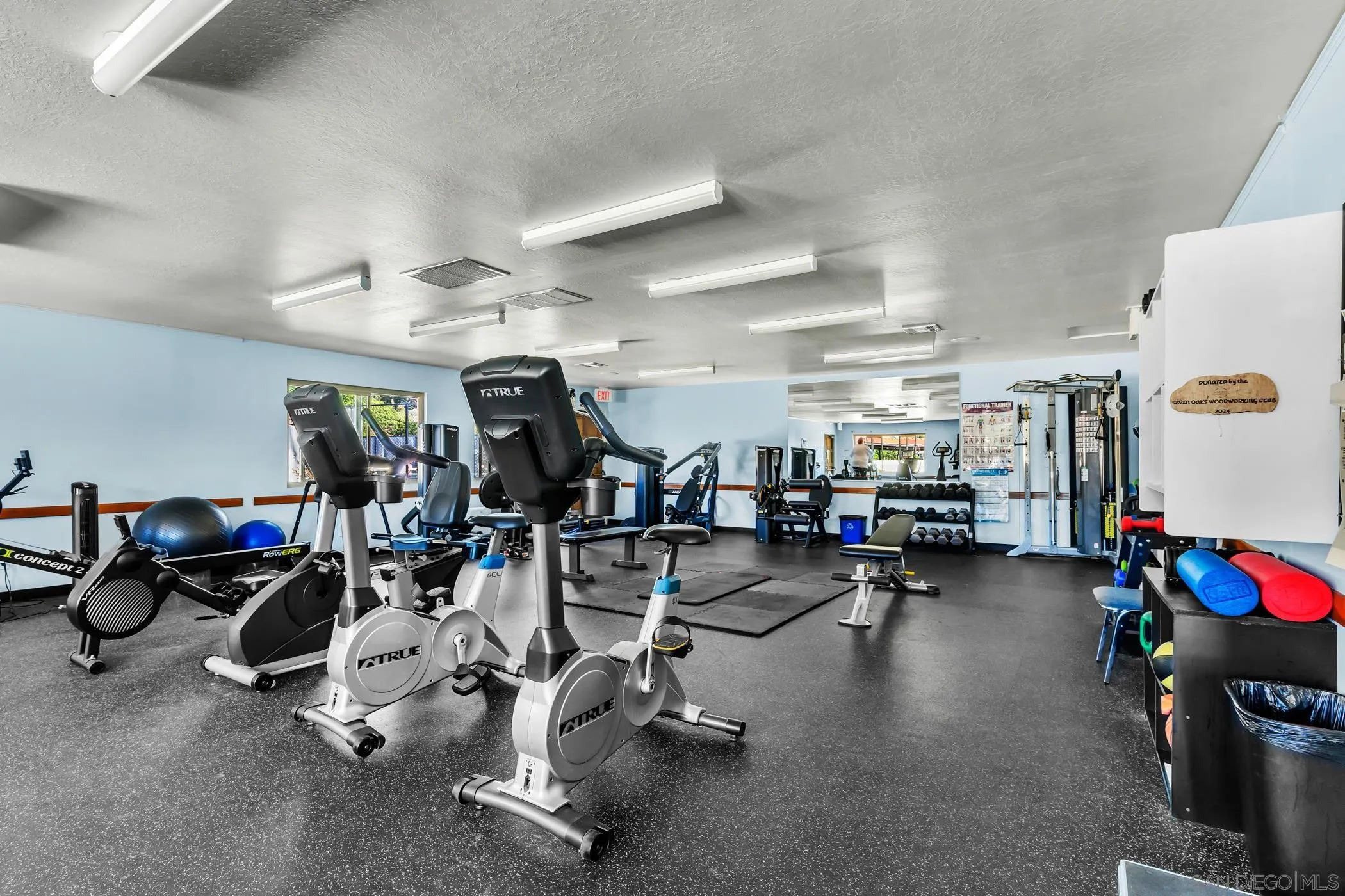 https://cdn.realtyfeed.com/cdn/127/260012526/ca467b5afeda35b580cda788c1940043.webp