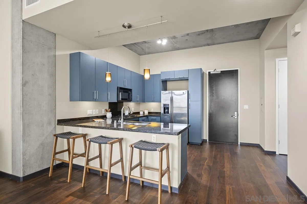 https://cdn.realtyfeed.com/cdn/127/260012529/43ac4386bcfbc5f3e0500926b27579f4.webp