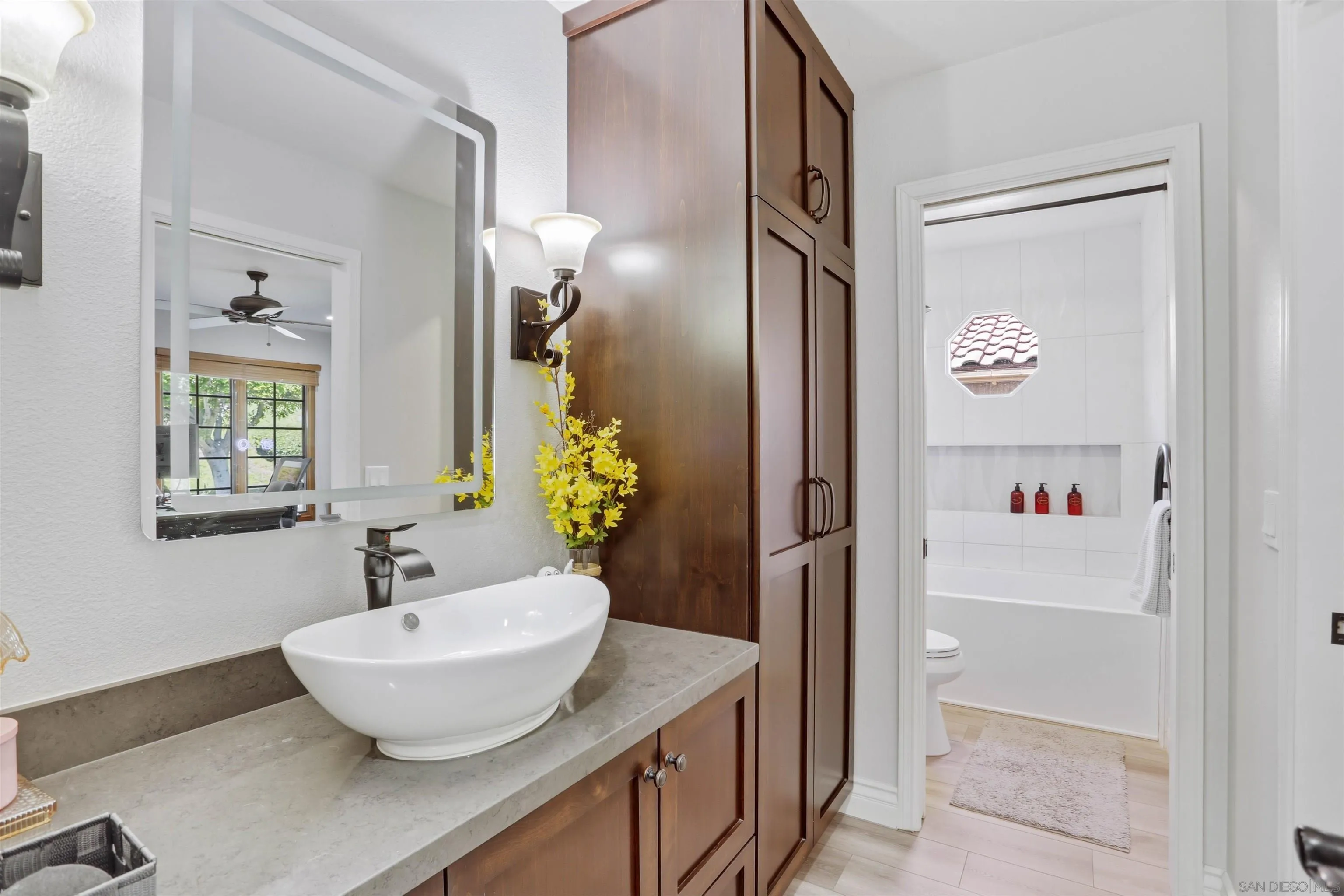 https://cdn.realtyfeed.com/cdn/127/260012530/7610367d483df459e563537cea86d3f1.webp