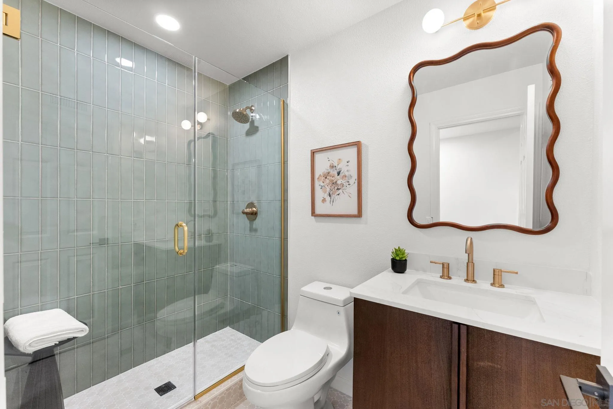 https://cdn.realtyfeed.com/cdn/127/260012531/9696cdd37c6fe609b470abe980857ba7.webp