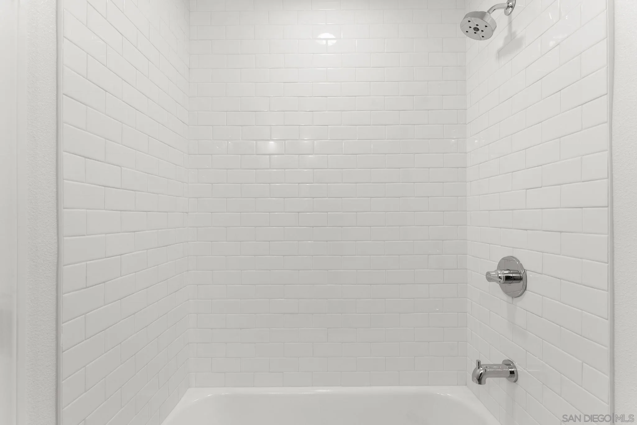 https://cdn.realtyfeed.com/cdn/127/260012531/a94b62ba6c6f73b4407a716a06d25f26.webp