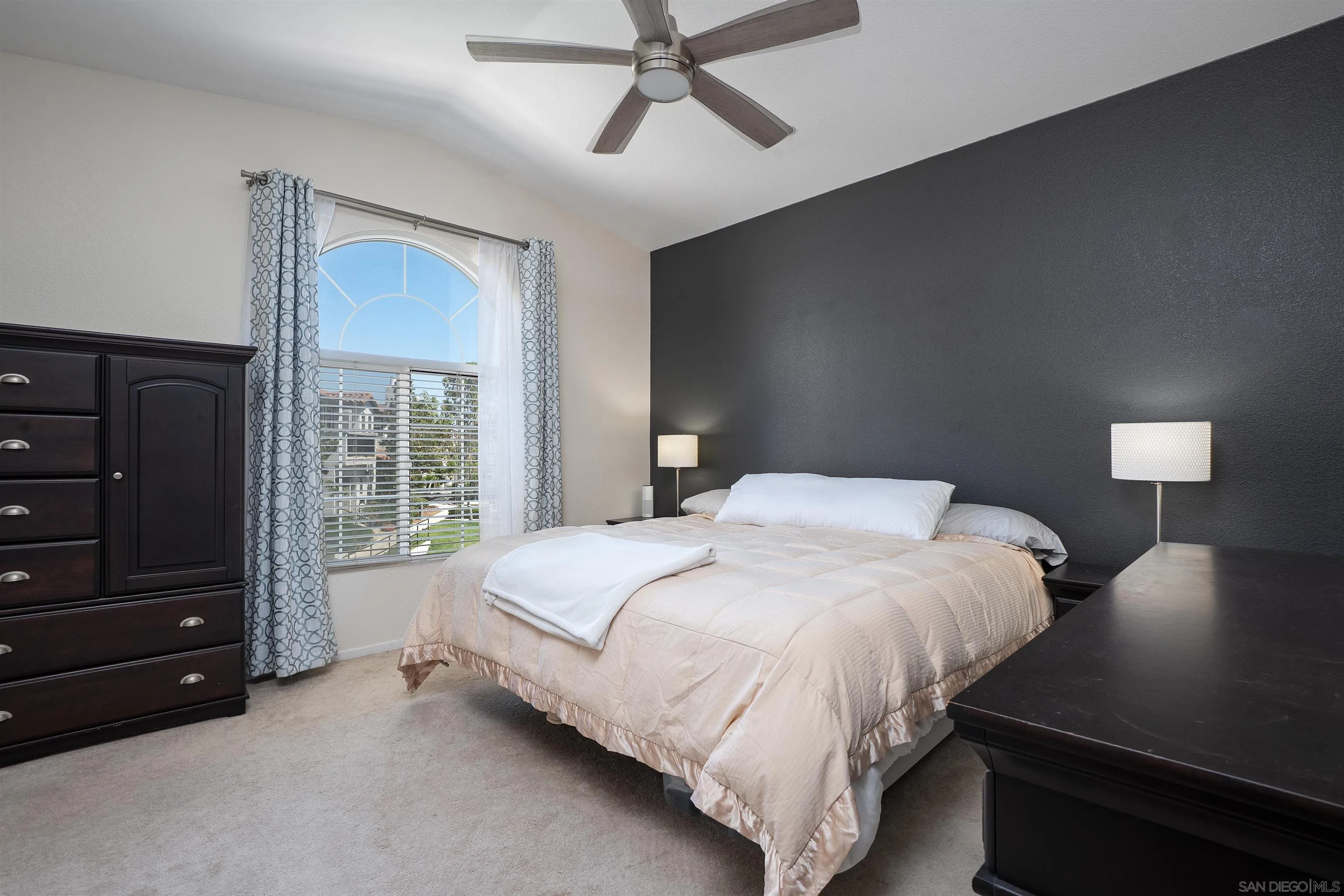 Photo #10: 260012535 Listing: Photo #10