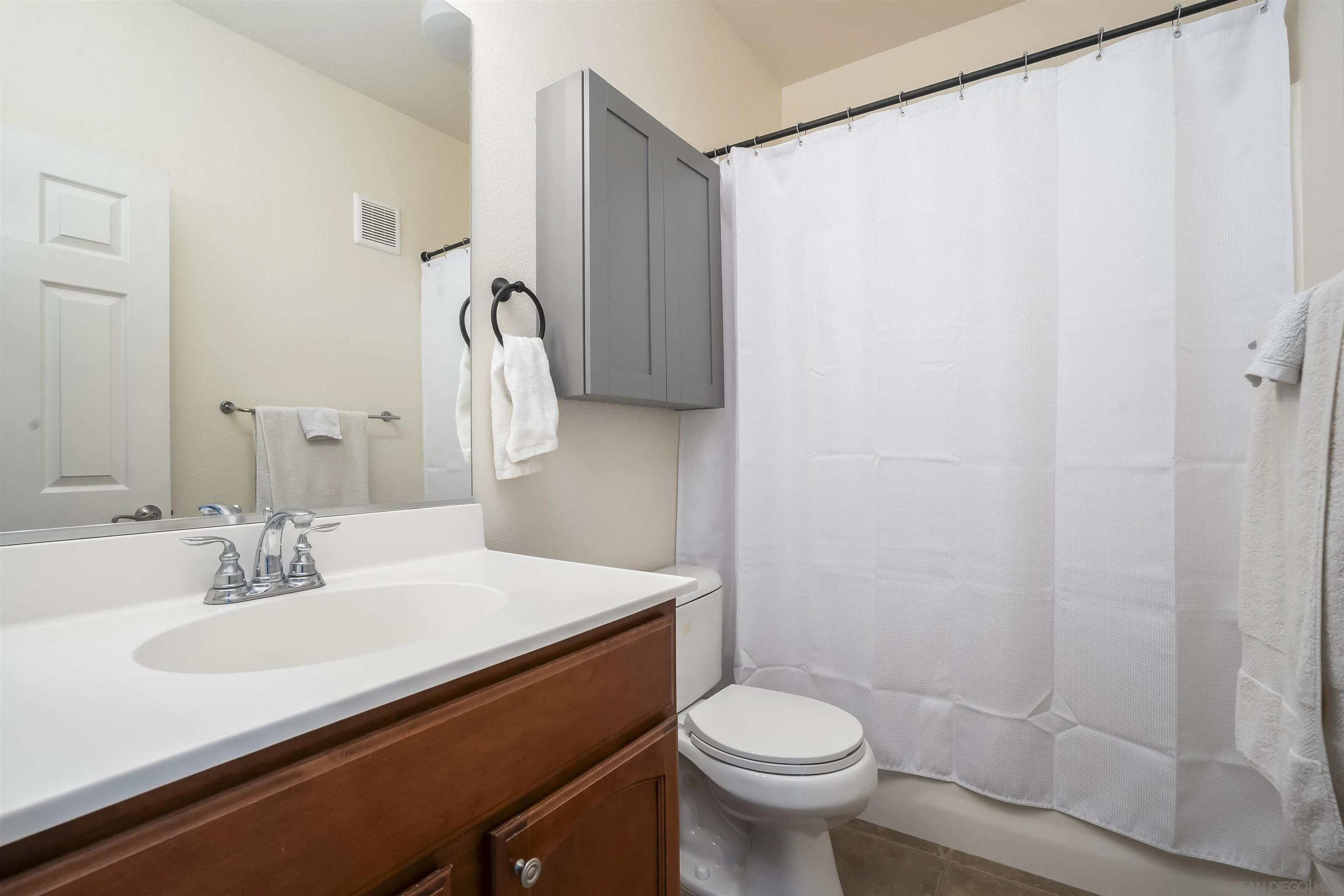 Photo #16: 260012535 Listing: Photo #16
