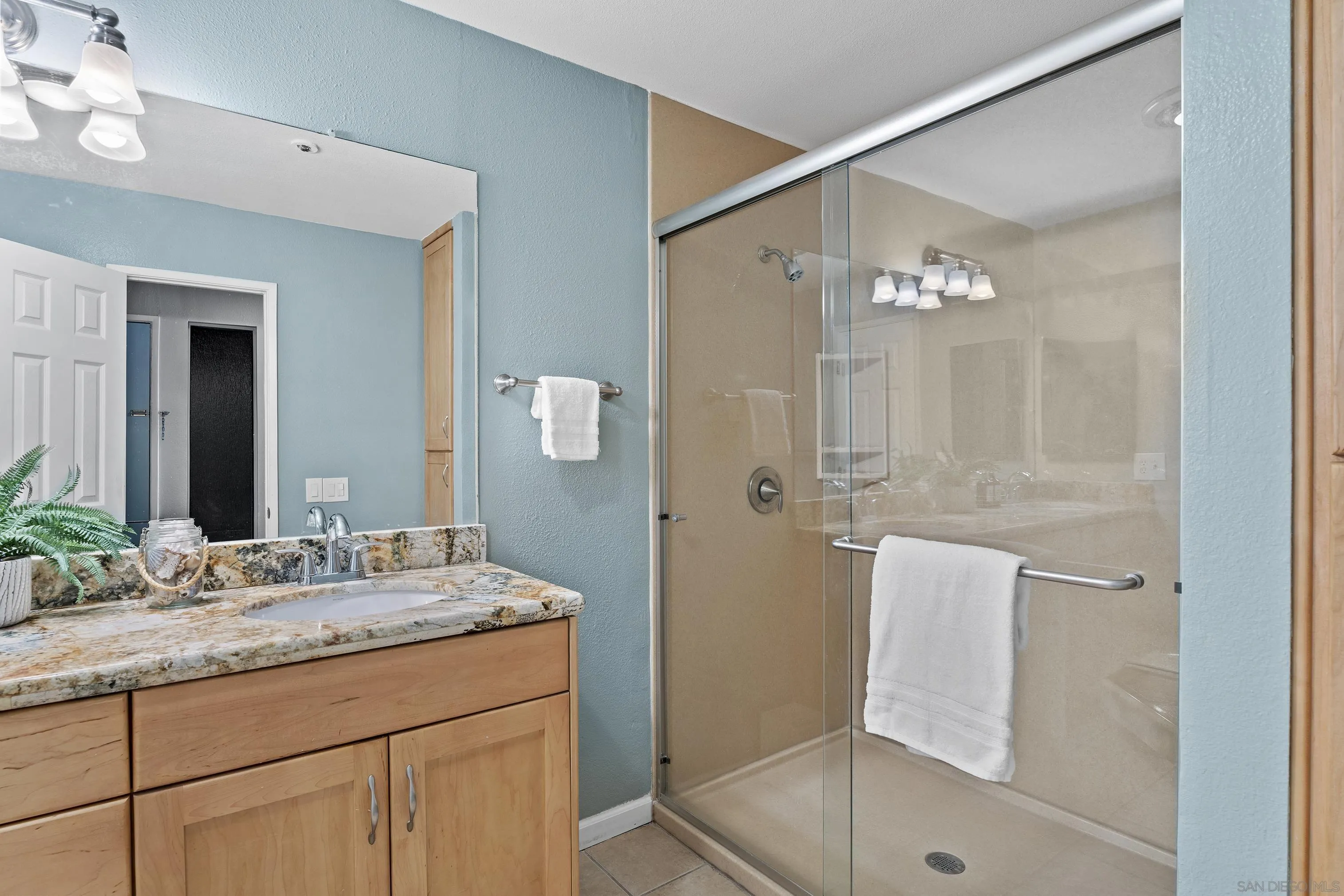 Photo #21: 260012536 Listing: Photo #21