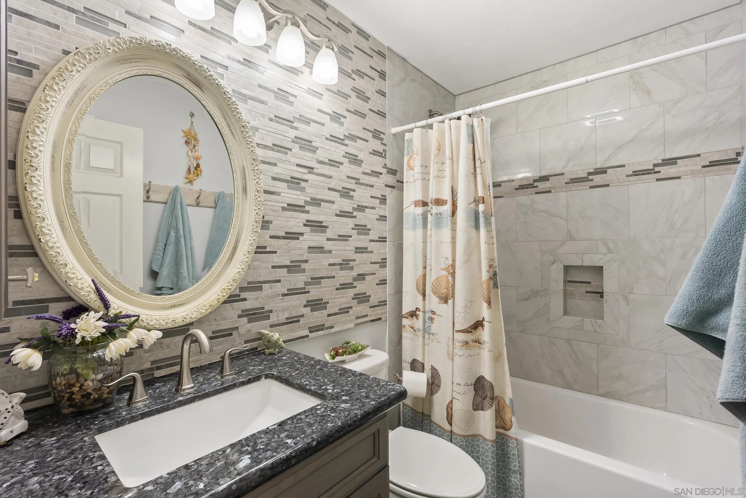 Photo #24: 260012537 Listing: Photo #24