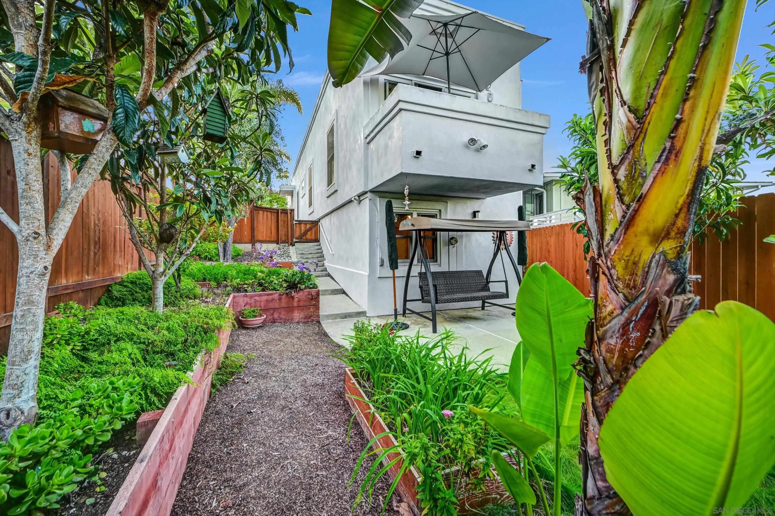 https://cdn.realtyfeed.com/cdn/127/260012538/755f16a536a93b545f37e39cdcb14ad6.webp