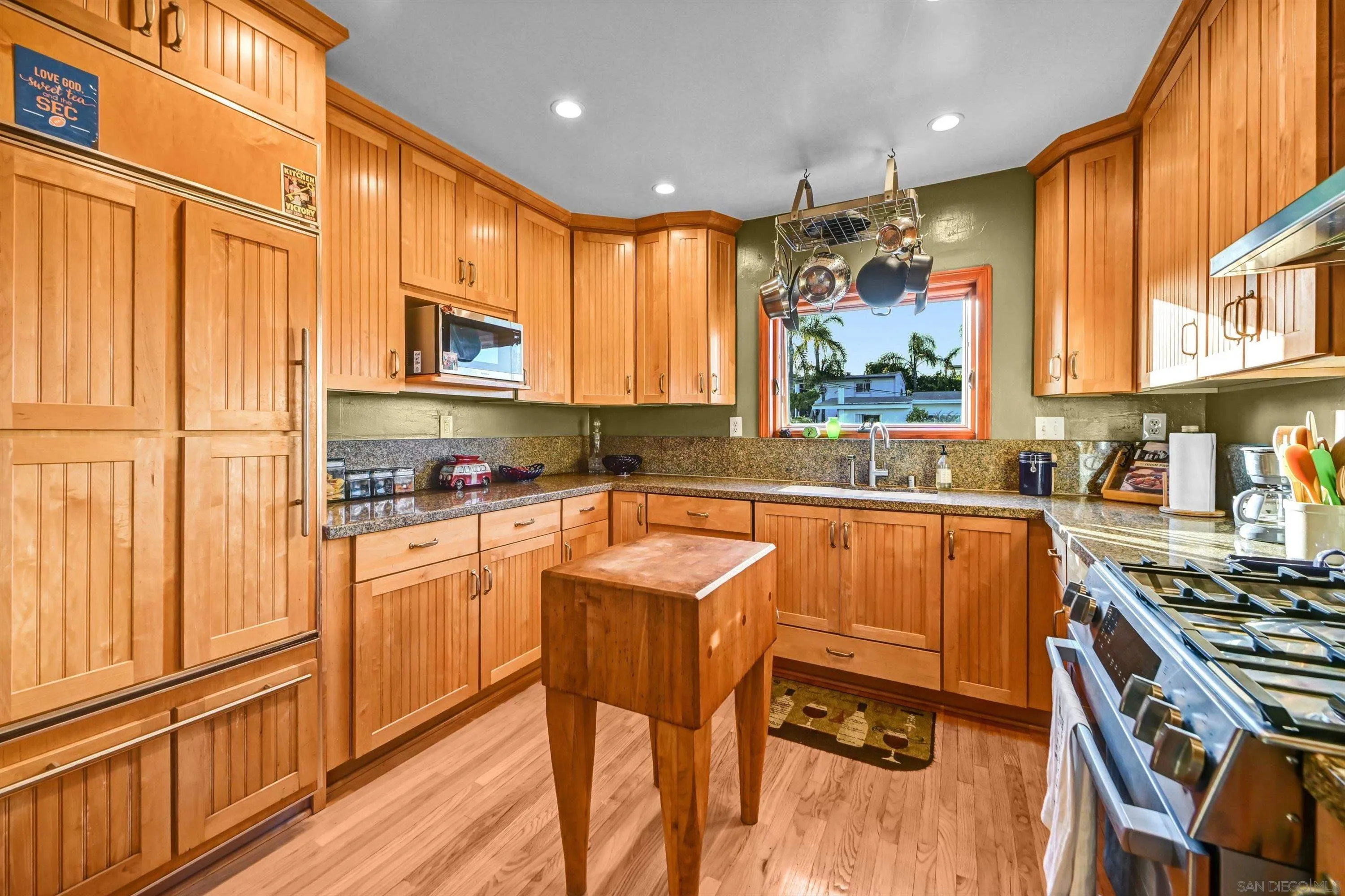 https://cdn.realtyfeed.com/cdn/127/260012538/78738369e1edd1237783a7953c098add.webp