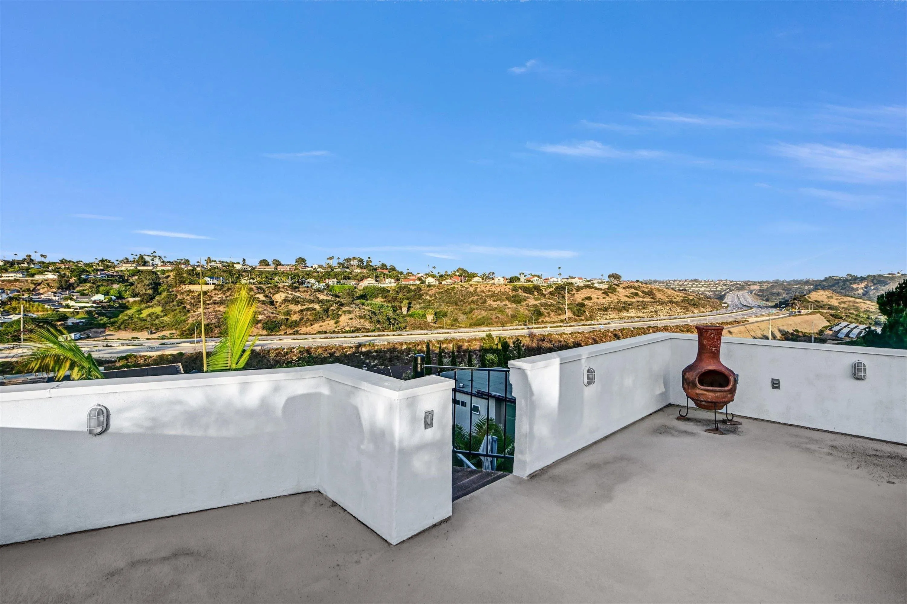 https://cdn.realtyfeed.com/cdn/127/260012538/ea2a8d5ee92fe3986c3a2ba52389b645.webp