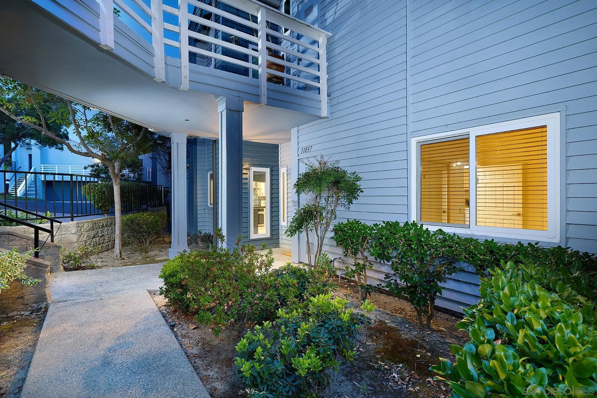 Photo #4: 260012539 Listing: Photo #4