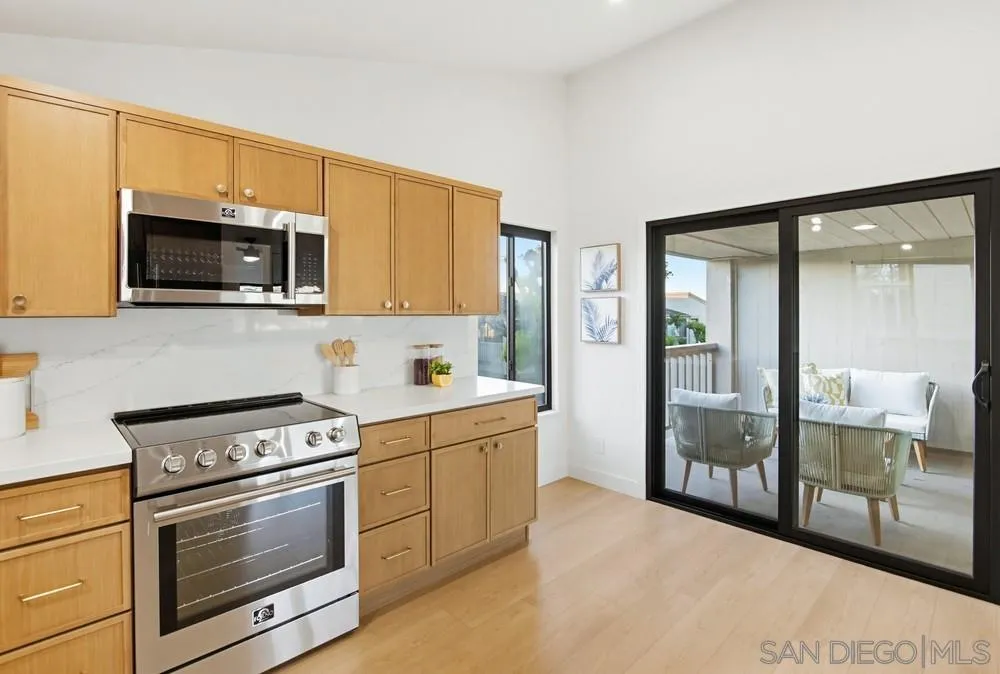 Photo #9: 260012541 Listing: Photo #9