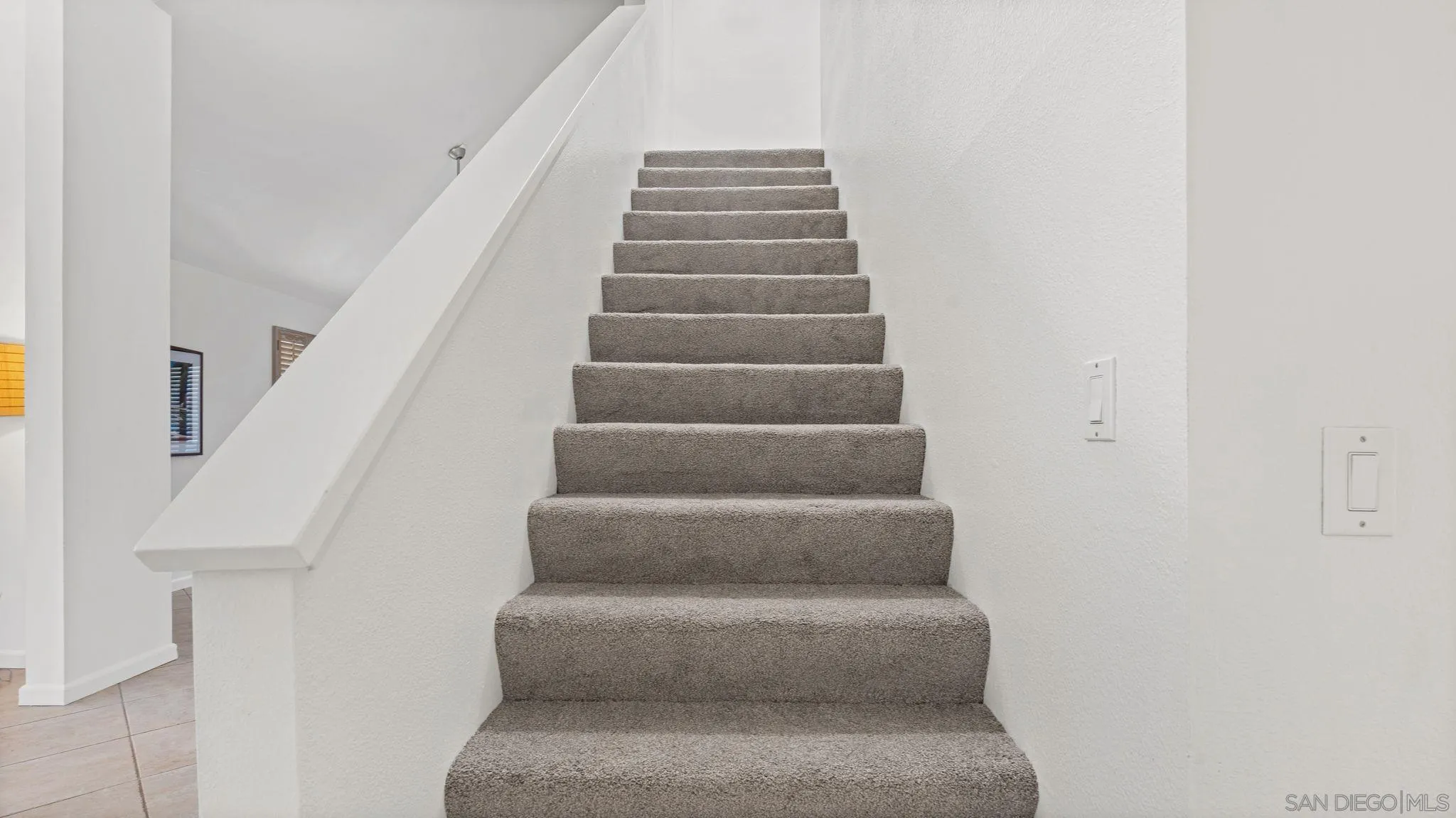 https://cdn.realtyfeed.com/cdn/127/260012543/20fa876c1eb0803ccfcfb0ec38a40d97.webp