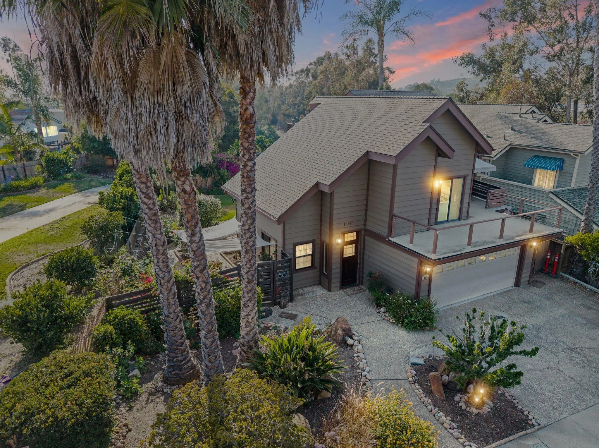 https://cdn.realtyfeed.com/cdn/127/260012543/556a8de39a4d253d1b809e30e6f49ee3.webp