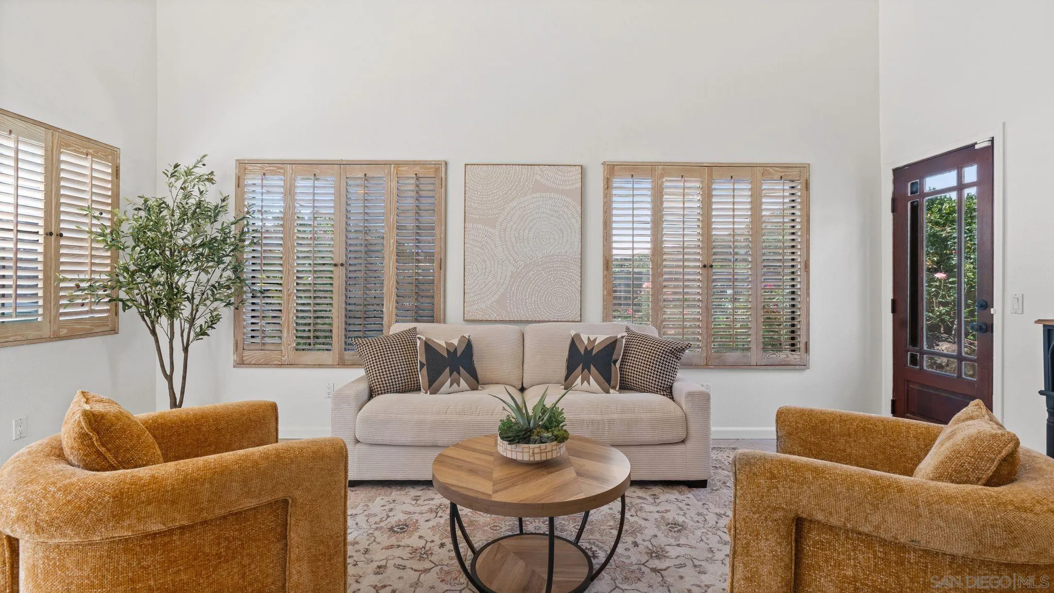 https://cdn.realtyfeed.com/cdn/127/260012543/587d846046c2a77384dd768e28740a45.webp