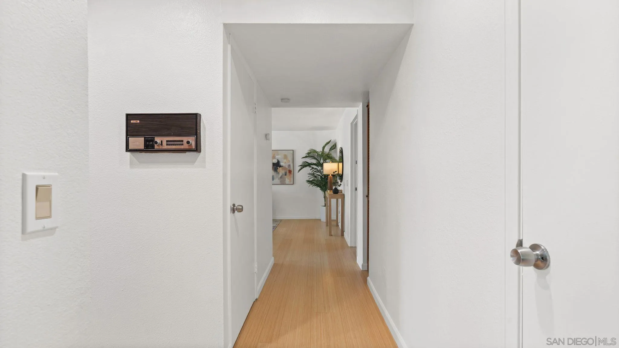 https://cdn.realtyfeed.com/cdn/127/260012543/d817b16b890b2d595e71f76d3ef754ca.webp
