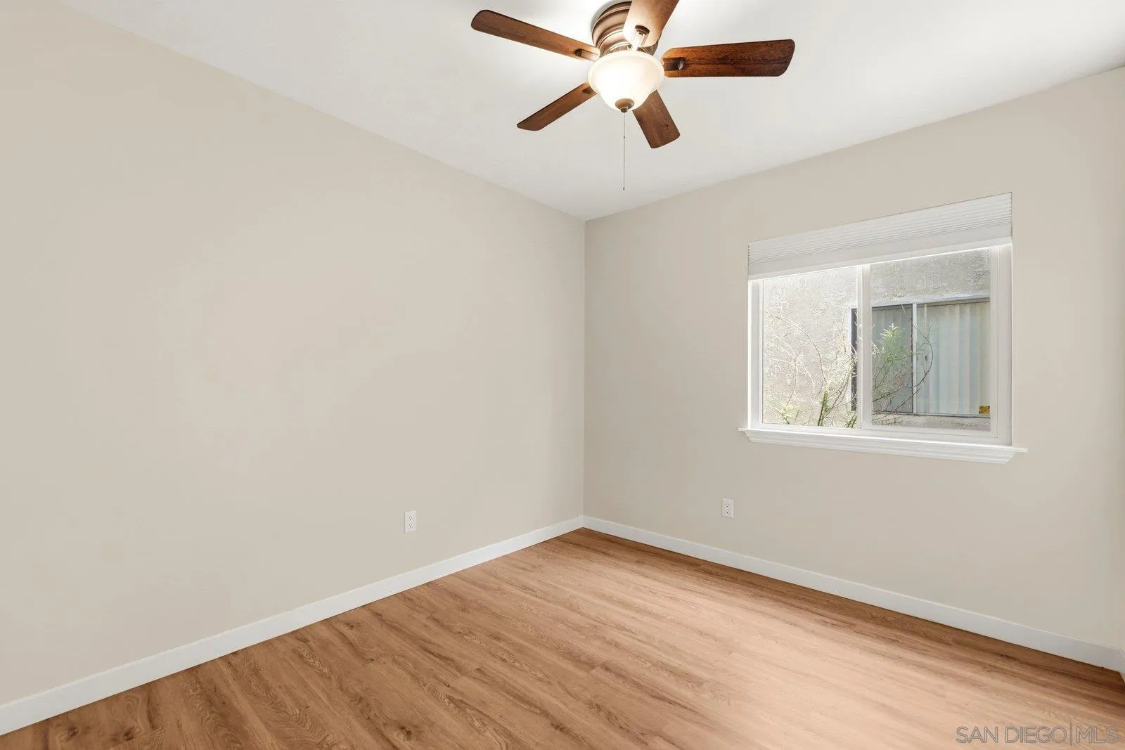 Photo #14: 260012546 Listing: Photo #14