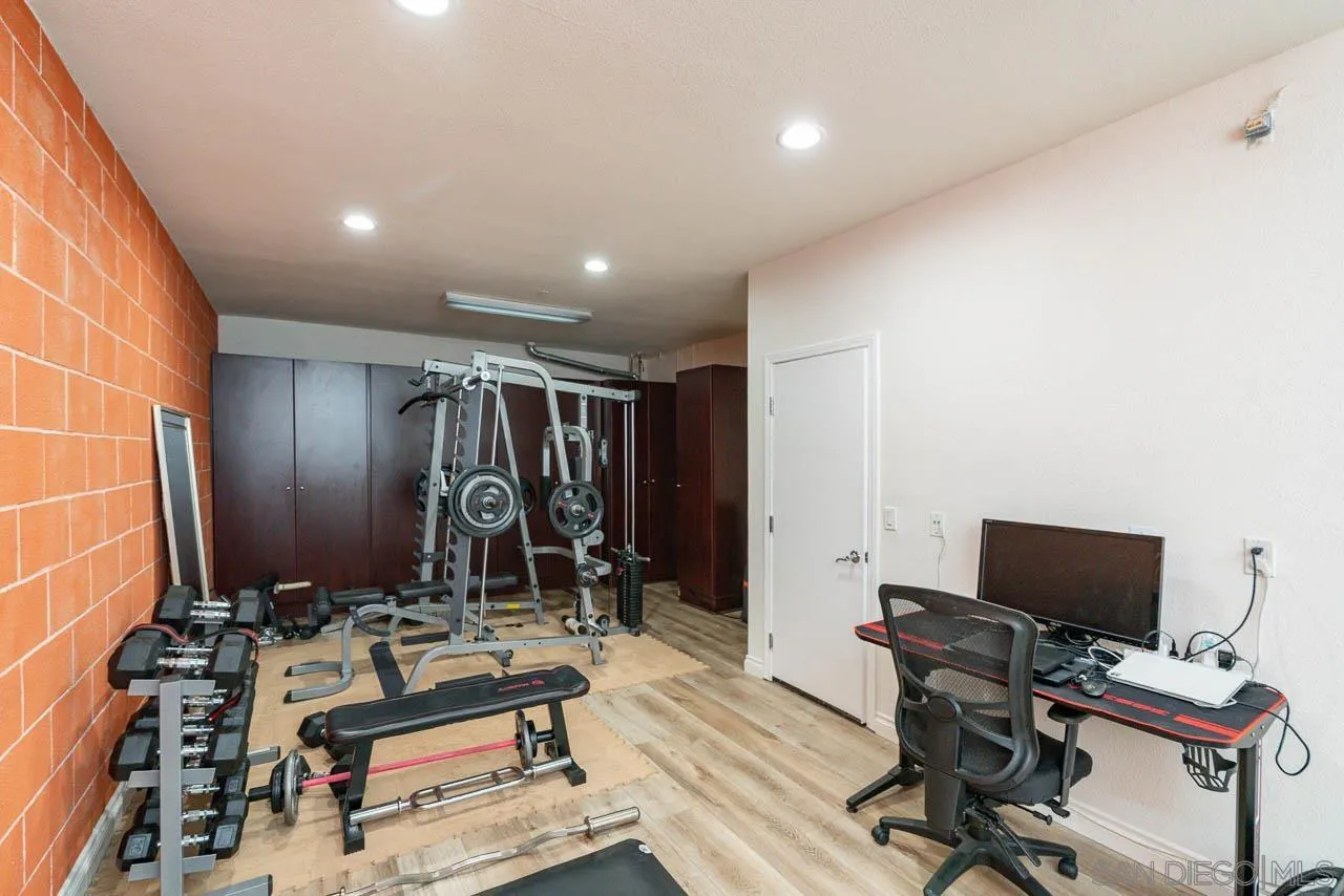 Photo #8: 260012547 Listing: Photo #8