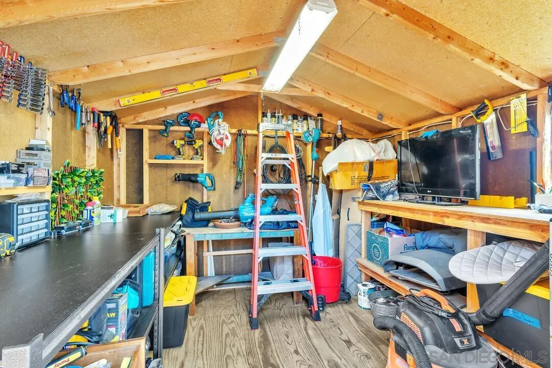 https://cdn.realtyfeed.com/cdn/127/260012550/3fc66e83f17f22629469ea4c35c0541f.webp