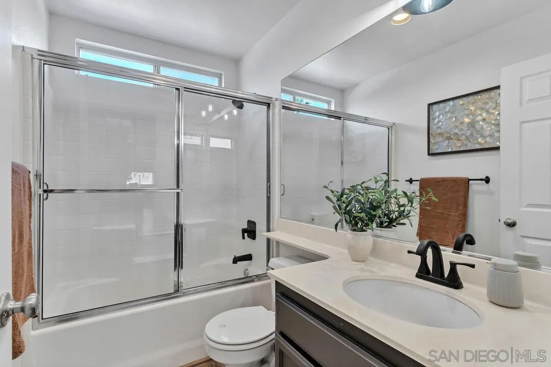 https://cdn.realtyfeed.com/cdn/127/260012550/66c6a6838584f48809fbe9a3819731b4.webp
