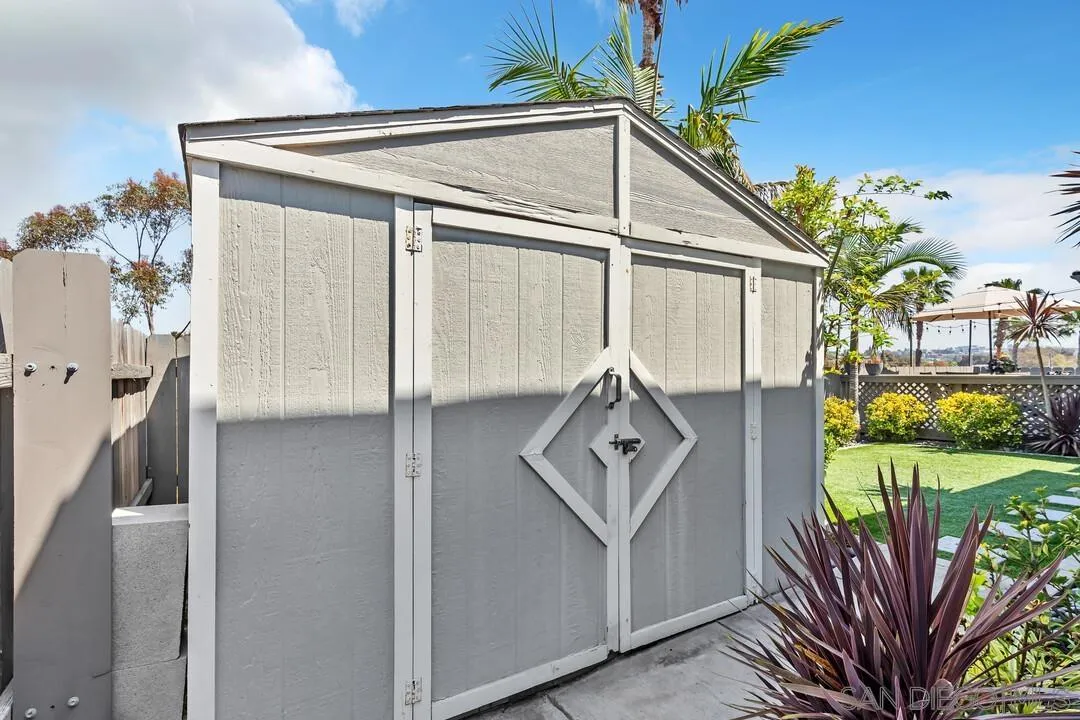 https://cdn.realtyfeed.com/cdn/127/260012550/b5f0a2af5679e31b3da49de223a6e955.webp