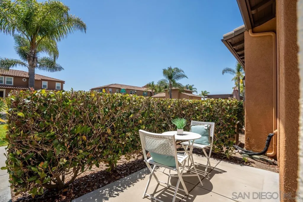 https://cdn.realtyfeed.com/cdn/127/260012551/df0e71ef0ddc25bb9cc0bdb6f8c7ddd5.webp