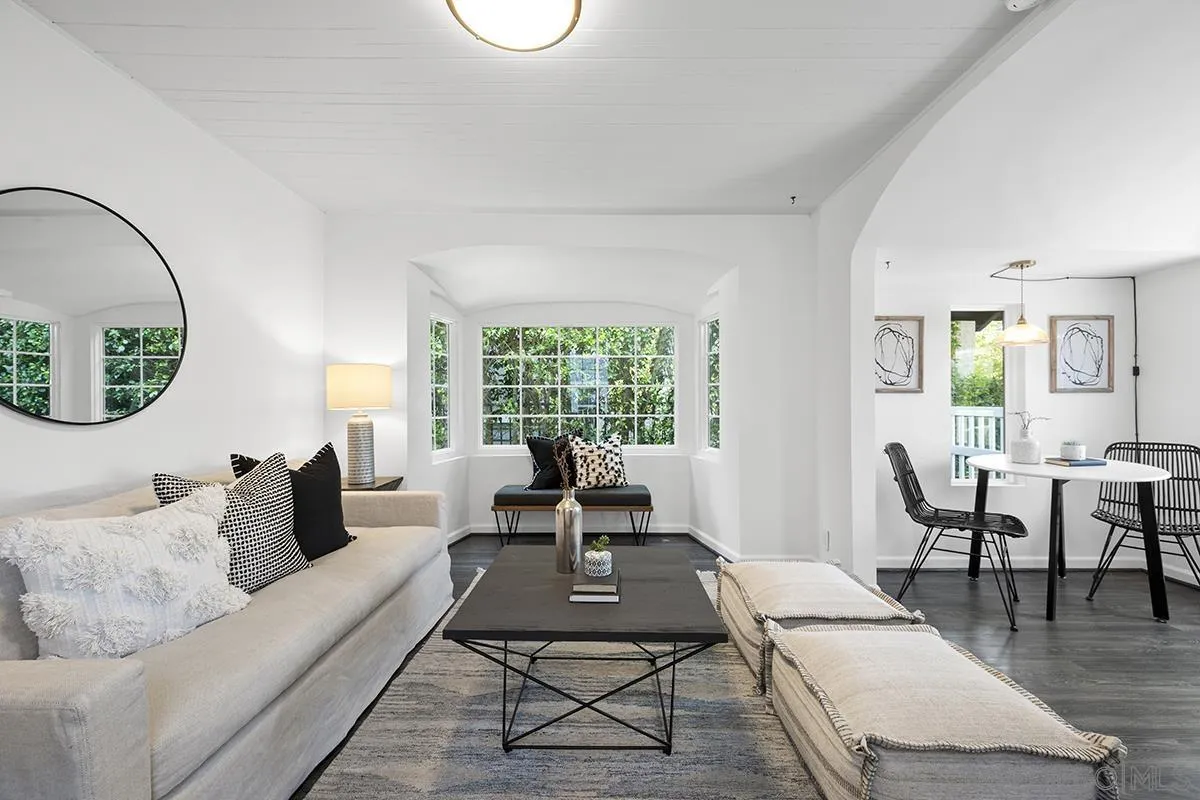https://cdn.realtyfeed.com/cdn/127/260012553/176e04ffe2c294b6f13088dee09ce5d7.webp