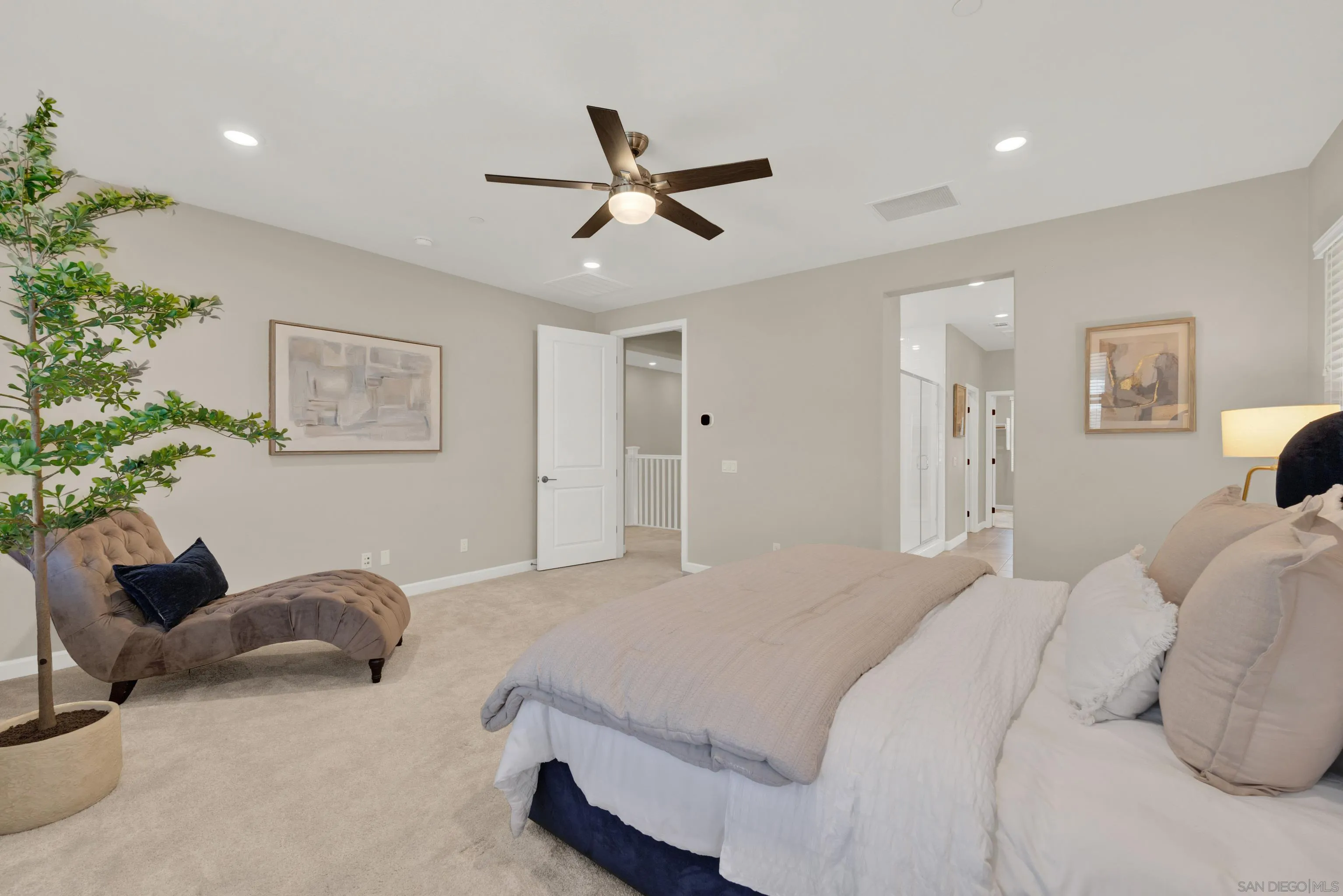 https://cdn.realtyfeed.com/cdn/127/260012554/876caf9d2303b0fdc6b9ca8c77976d46.webp